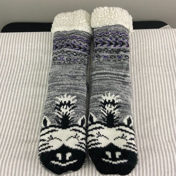 Zebra Muk Luks - Picture 2 of 4